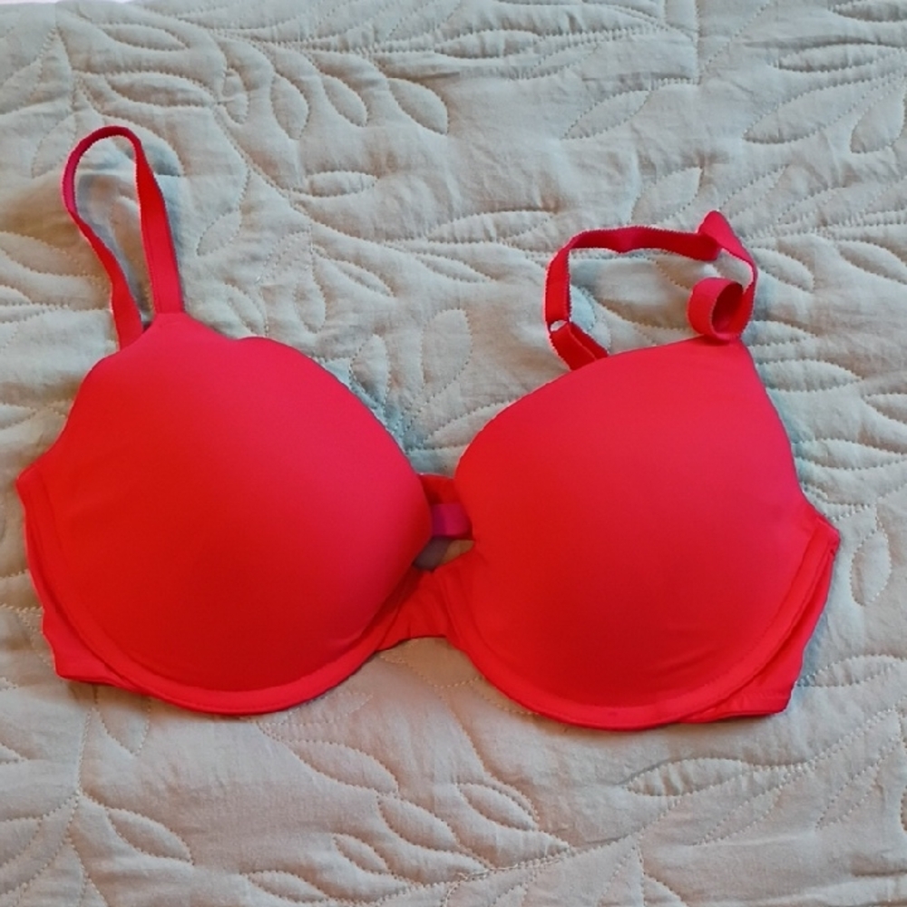 Victoria's Secret Bold Red Bra
